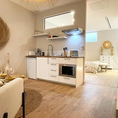 The Pearl - Jacuzzi - Cinema - Patio - Parking Χάβρη