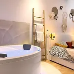 The Pearl - Jacuzzi - Cinema - Patio - Parking Apartmán Le Havre