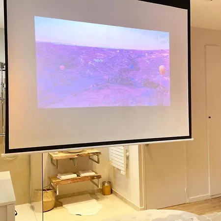 The Pearl - Jacuzzi - Cinema - Patio - Parking