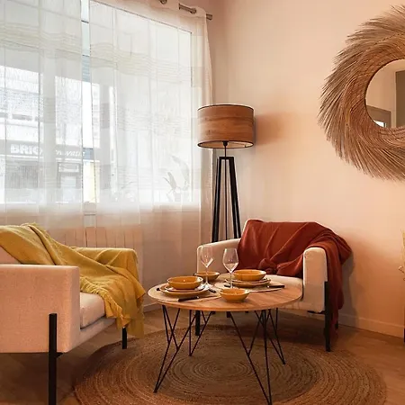 The Pearl - Jacuzzi - Cinema - Patio - Parking Apartment