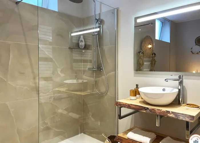 Apartment The Pearl - Jacuzzi - Cinema - Patio - Parking Le Havre