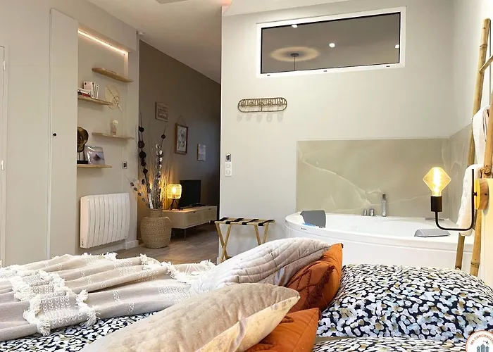 Apartment The Pearl - Jacuzzi - Cinema - Patio - Parking Le Havre