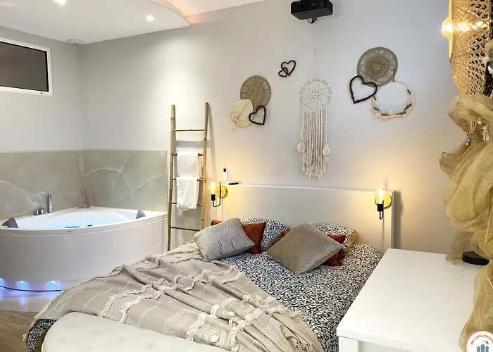 Apartment The Pearl - Jacuzzi - Cinema - Patio - Parking Le Havre