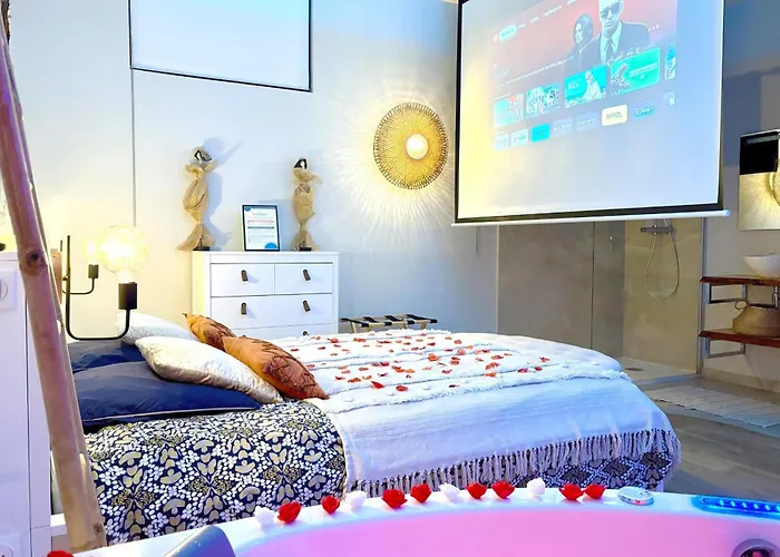 The Pearl - Jacuzzi - Cinema - Patio - Parking *